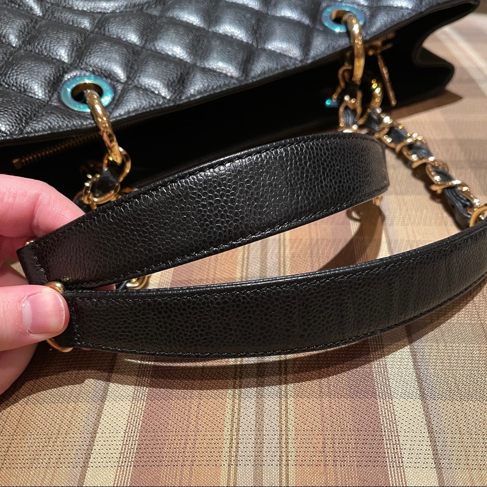 Chanel Black Caviar Grand Shopping Tote - Picture 10 of 16